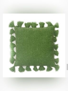 Dormify ‘Lily’ Forest Green Chenille Throw Pillow Knit Tassel